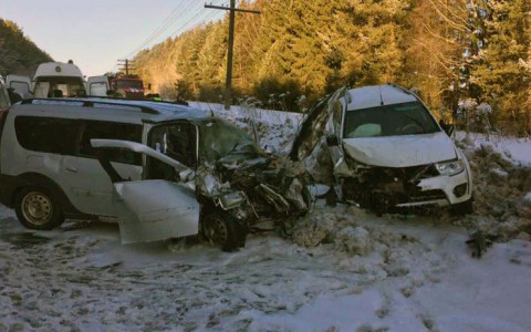ДТП в Кировской области: погибли два человека, пятерых увезли в больницу