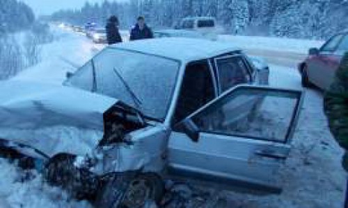 В Кировской области произошла авария: есть пострадавшие