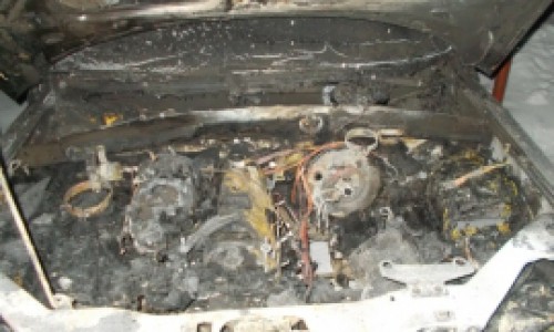 В Кирове загорелись два автомобиля, один восстановлению не подлежит