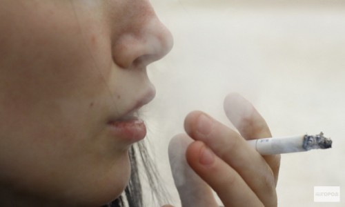 Кировчане смогут пожаловаться на курильщиков через приложение на смартфоне