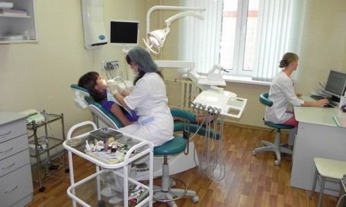 Лечение и протезирование зубов доверьте профессионалам