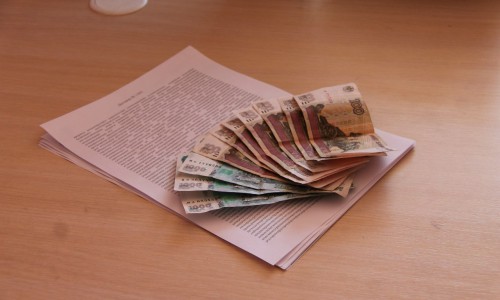 В Кирове пятеро полицейских принесли на работу фиктивные документы о своей командировке