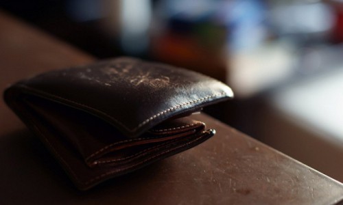 Пенсионер в Кирове проник в гардероб и украл кошельки у пяти работниц больницы