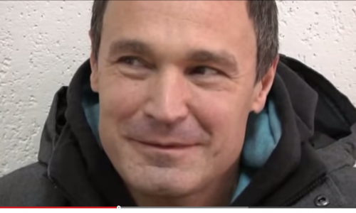 В Ленинском суде приняли решение арестовать кировского авторитета Михаила Прокопьева