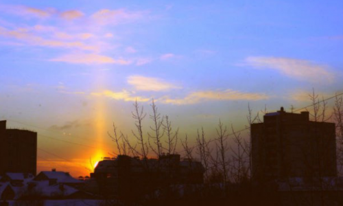 В Кирове наблюдали световой столб