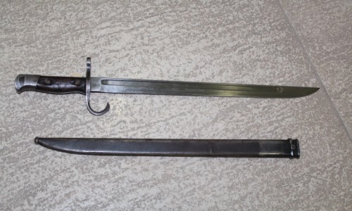 В Кировской области мужчине грозит два года тюрьмы за продажу найденного ножа