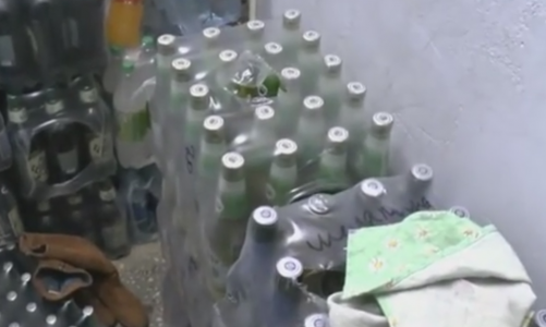 В магазине Кирова полицейские изъяли более 260 литров нелегального алкоголя