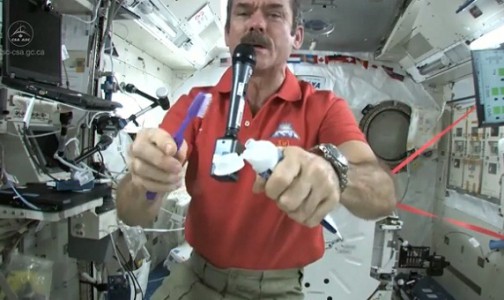 В Кирово-Чепецке выпускают зубную пасту для космонавтов