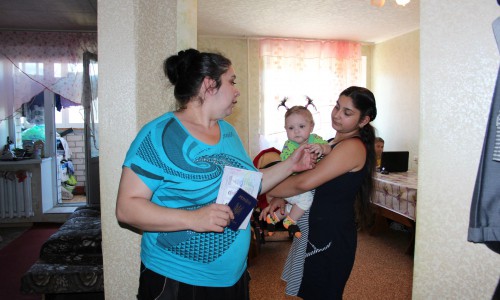 Семьи украинских беженцев, прибывших в Киров, могут обеспечить жильем, лишь разделив их