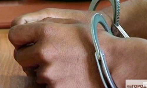 В Кирове у 22-летнего стажера полиции нашли наркотики