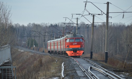 Под Кировом электричка сбила женщину
