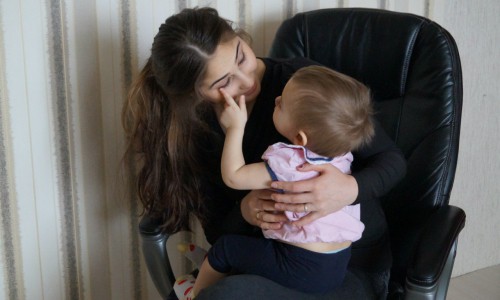 Мама в декрете: рукодельница, кулинар, бизнес-леди, популярный блогер