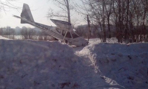В Кирове упал легкомоторный самолет