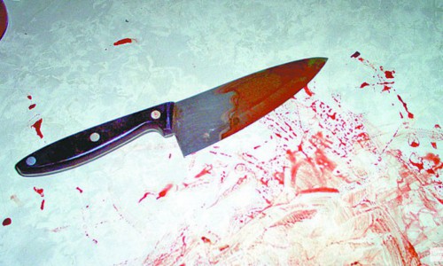 В Кировской области две супружеские пары праздновали 8 Марта: женщина, заступившись за подругу, чуть не убила своего мужа