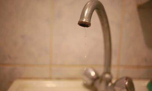 В центре Кирова на сутки отключат холодную воду