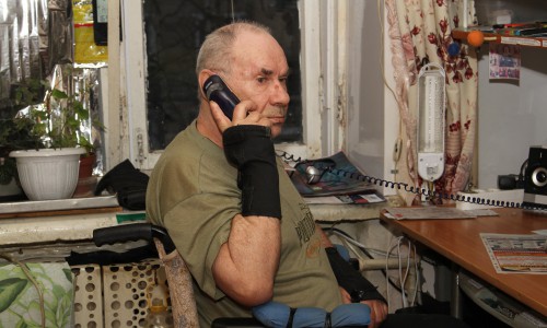 В Кирове инвалид-колясочник перед поездкой на автобусе должен предупредить перевозчика за два дня