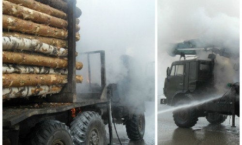 В Кировской области на ходу загорелся КамАЗ с бревнами
