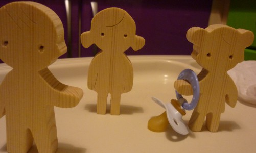 Соска-пустышка: что делать, если не берет, и стоит ли вообще приучать к ней малыша