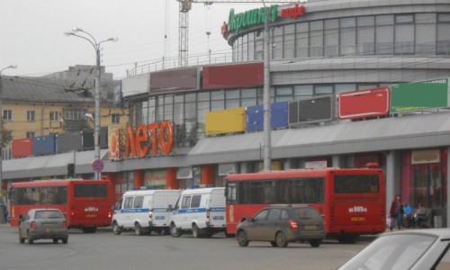 В Кирове эвакуировали посетителей торгового центра "Лето"