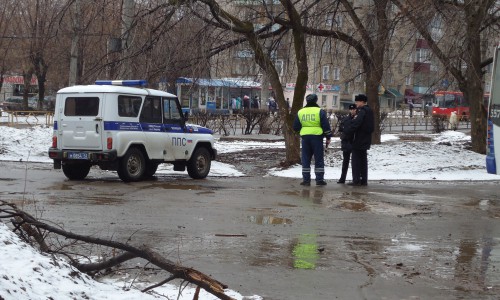 В Кирове район железнодорожного вокзала оцепили из-за сообщения о бомбе