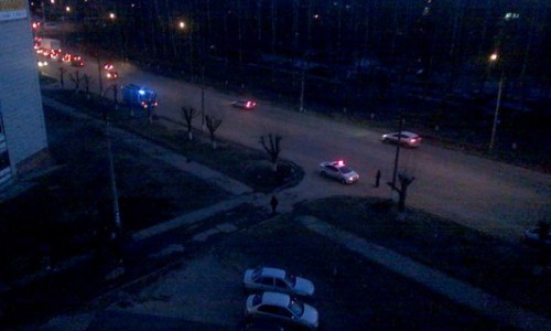 Из-за подозрительного предмета на тротуаре горожане вызвали полицию и МЧС