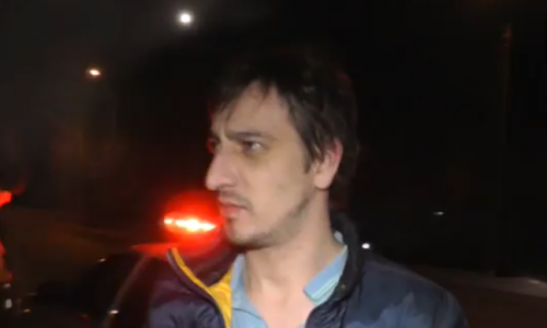 Видео: в Кирове пьяный водитель врезался в дорожное ограждение