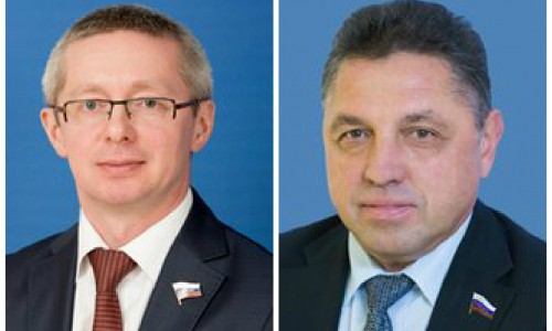 Отчитались о доходах: сколько заработал Владимир Путин, Дмитрий Медведев и сенаторы в Совете Федерации от Кировской области?