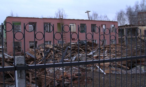 На территории детского сада на Большева нашли корпус от гранаты