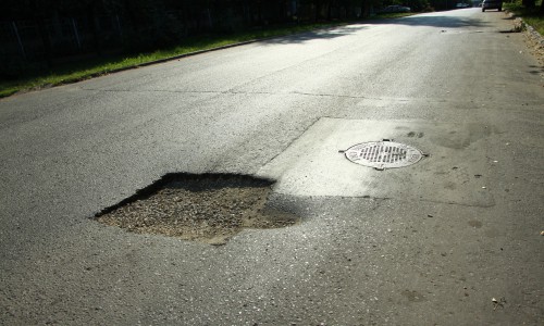 «РосЯма» зовет кировчан на весенний рейд по разбитым улицам