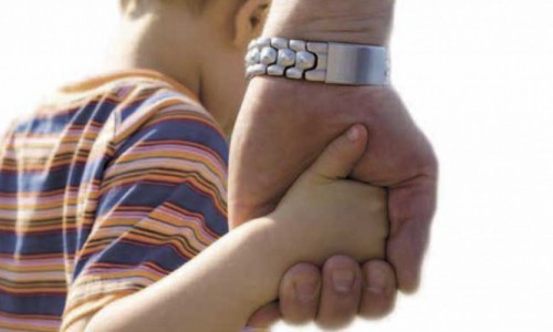 Осужденные кировчане смогут усыновлять детей