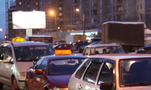 В Кировской области женщину обокрали в такси