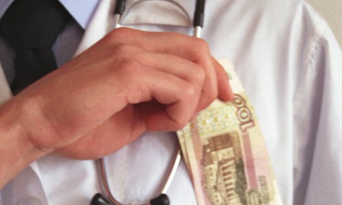 В Кирове появились лже-врачи, которые говорят жертвам, что у них рак