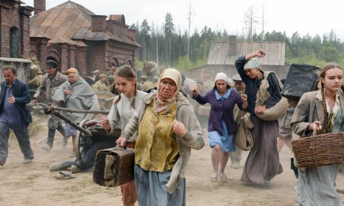 Топ кино на выходные: «Дорога на Берлин» и история о человеке без лица