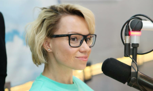 Ведущая на "Русском радио" Алиса Селезнева: "Главное в преодолении трудностей — меньше сил тратить на эмоции"