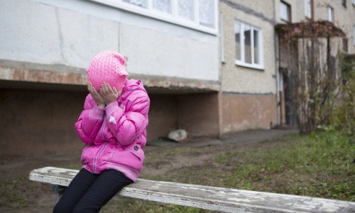 В Кировской области 21-летний парень насиловал свою 7-летнюю племянницу