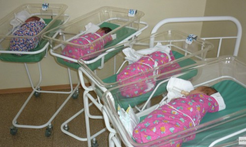 В Кировской области 57 женщин отказались от своих малышей в прошлом году