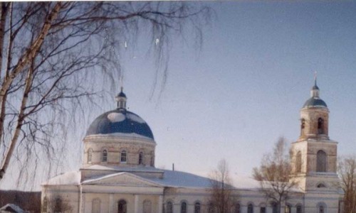 В Кировской области воры снесли церковную дверь, чтобы вынести люстру