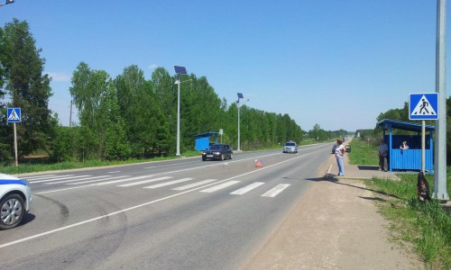 На дороге Киров-Стрижи пенсионер на «Оке» сбил пешехода на "зебре": пострадавшая в реанимации