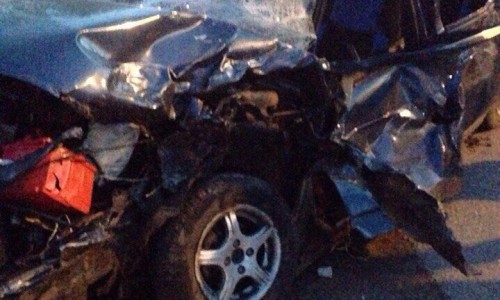 В Кирове столкнулись две легковушки: один из водителей в реанимации