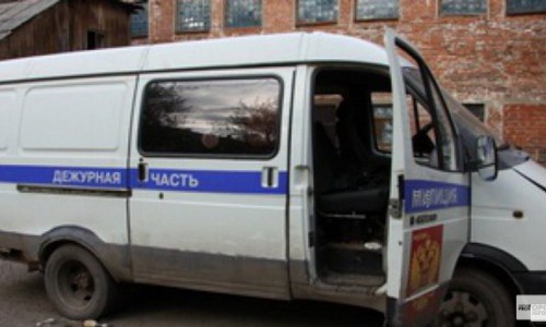 В Кирове у сотрудницы полиции нашли наркотики