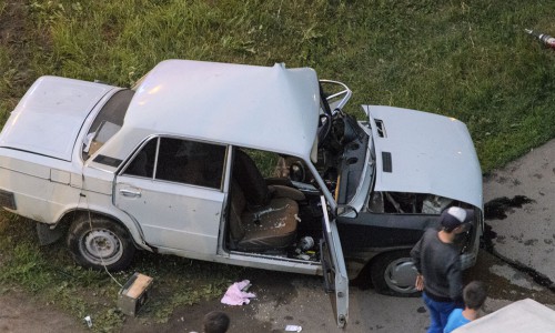 Смертельное ДТП в Кирове: «шестерка» превратилась в груду металла, водитель погиб
