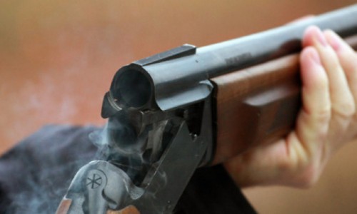 Кировчанин открыл стрельбу, чтобы отговорить пьяного родственника садиться за руль