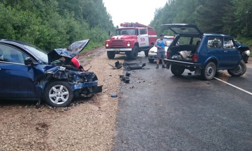 Массовая авария в Кировской области: на трассе столкнулись пять автомобилей