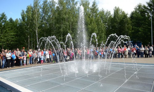 Фоторепортаж: в Кирове в парке Победы открыли фонтан
