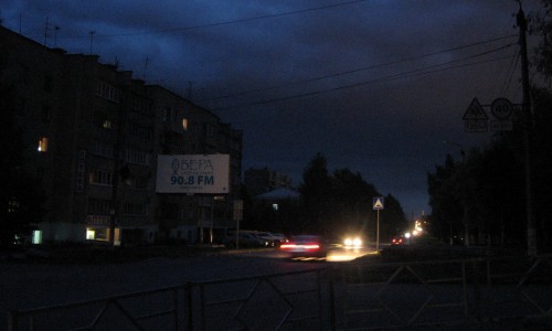 Жители Филейки две недели живут без уличного освещения