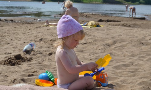 Где в Кировской области можно безопасно отдохнуть у воды? В список МЧС вошли 23 пляжа