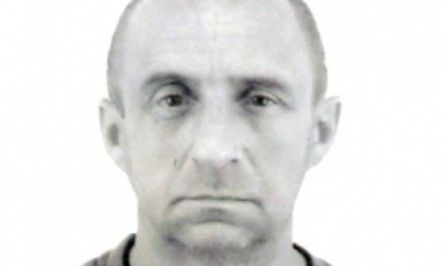 В Кирове месяц разыскивается без вести пропавший мужчина