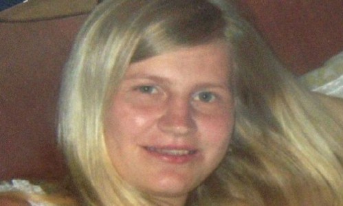 Молодую маму с младенцем на руках зафиксировала камера в Нижнем Новгороде