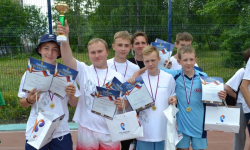 «Ростелеком» поддержал в Кирове детский футбольный турнир «Зеленая бутса»