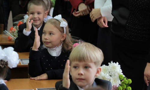 В Кирове продолжается прием заявлений на зачисление детей в первый класс